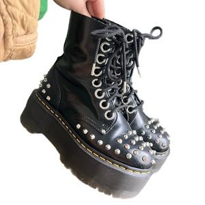 Dr. Martens Jadon Max Stud
